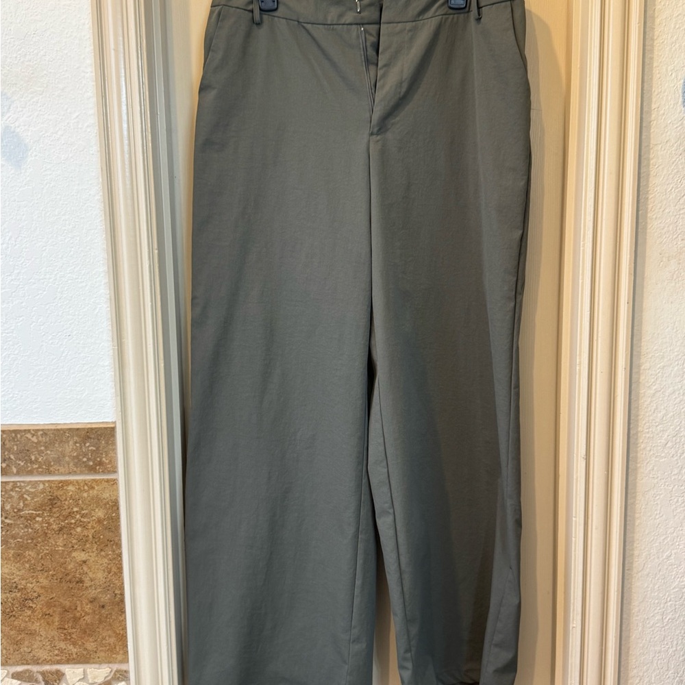Muse Gray Chinos with Classic Straight-Leg Fit